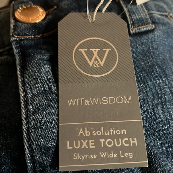 #15 Wit & Wisdom SKYRISE CARGO WIDE LEG JEANS - Picture 10 of 13